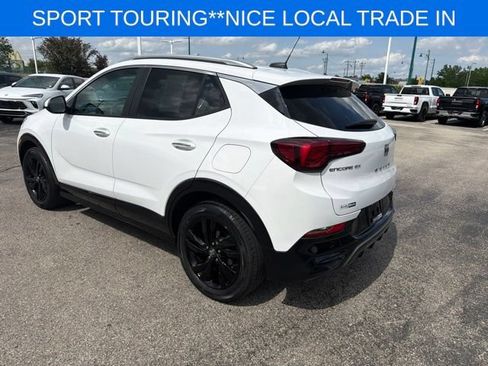 Used 2024 Buick Encore GX Sport Touring FWD image 9