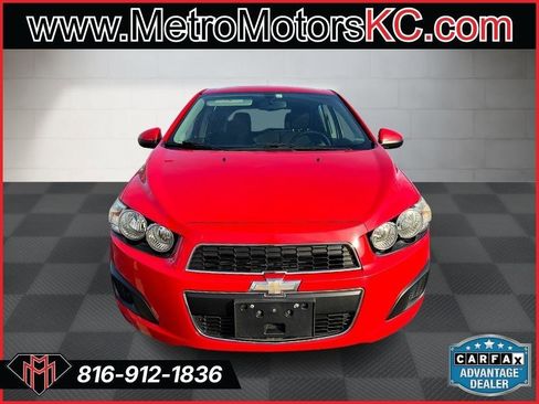 Used 2014 Chevrolet Sonic LT w/ Fun and Sun Package image 9