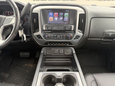 Used 2018 GMC Sierra 1500 SLT AWD/4WD image 21