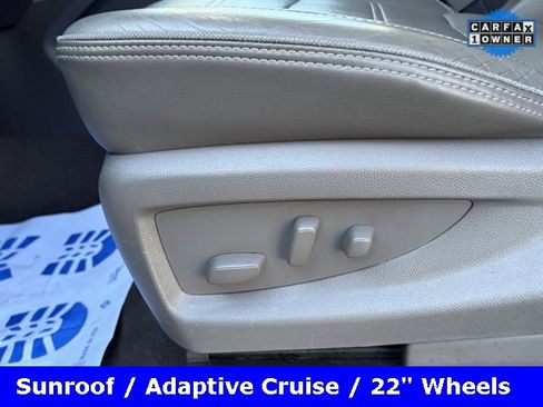 Used 2020 GMC Yukon XL Denali w/ Open Road Package image 17