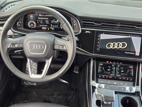 Certified 2023 Audi Q8 Premium Plus w/ Premium Plus Package AWD/4WD image 35