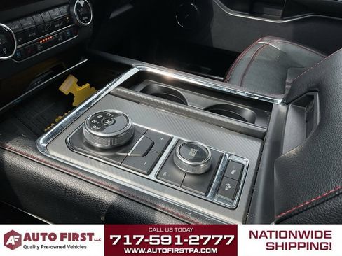 Used 2019 Ford Expedition Limited w/ Equipment Group 303A AWD/4WD image 26
