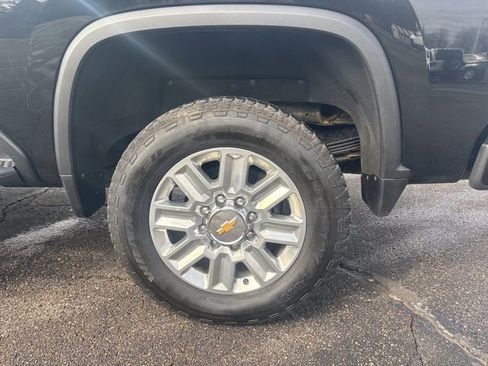 Used 2024 Chevrolet Silverado 2500 High Country image 25