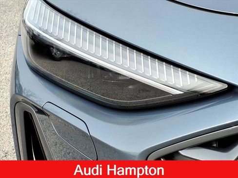 Used 2025 Audi A5 2.0T Prestige w/ 19" Wheel Package AWD/4WD image 4