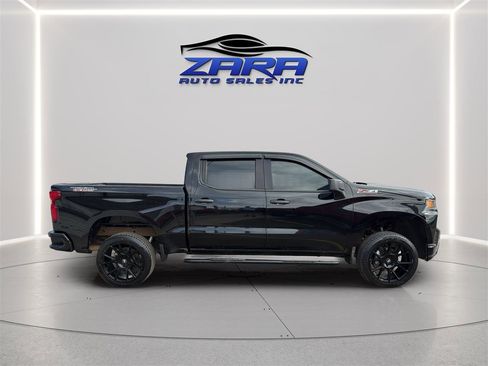 Used 2022 Chevrolet Silverado 1500 Custom Trail Boss w/ LPO, Dark Essentials Package AWD/4WD image 8