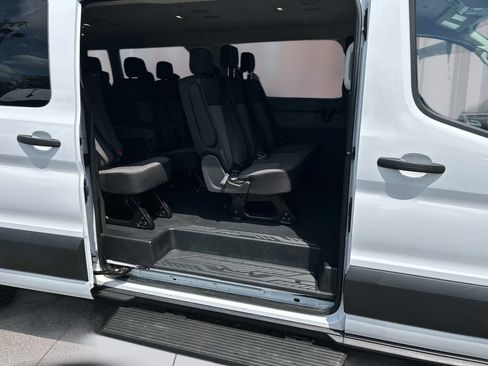 Used 2023 Ford Transit 350 XLT RWD image 12