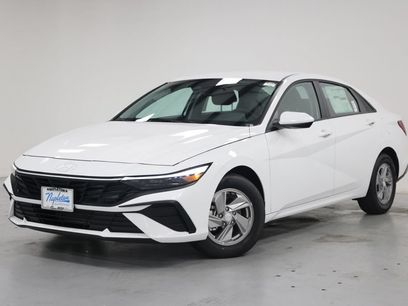 Used 2026 Hyundai Elantra SE