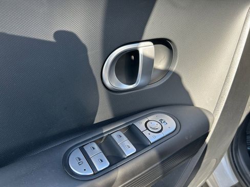Used 2024 Hyundai Ioniq 5 SEL image 21
