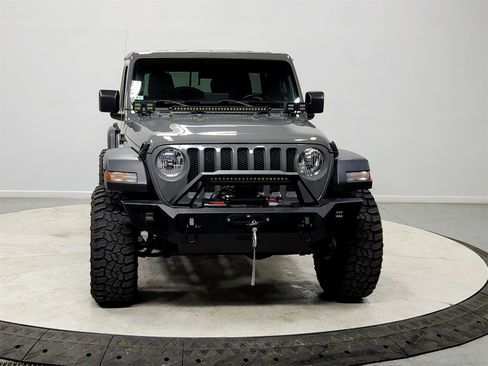 Used 2019 Jeep Wrangler Unlimited Sport S image 2