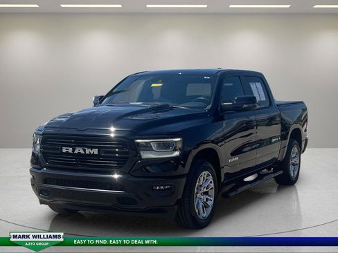 Used 2023 RAM 1500 Laramie AWD/4WD image 7