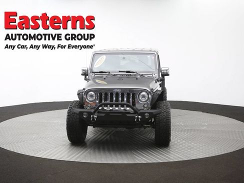 Used 2017 Jeep Wrangler Unlimited Sahara w/ Dual Top Group AWD/4WD image 53
