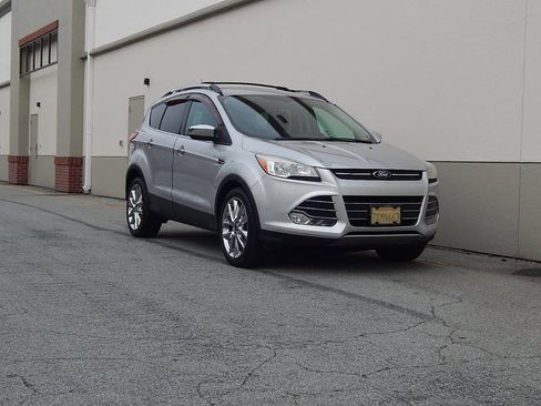 Used 2014 Ford Escape SE w/ SE Chrome Package image 1