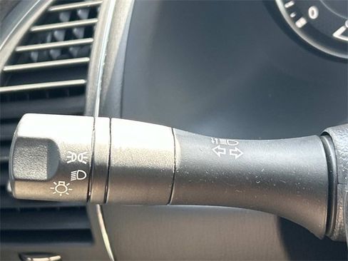 Used 2024 Nissan Armada Platinum w/ Captain's Chairs Package image 37