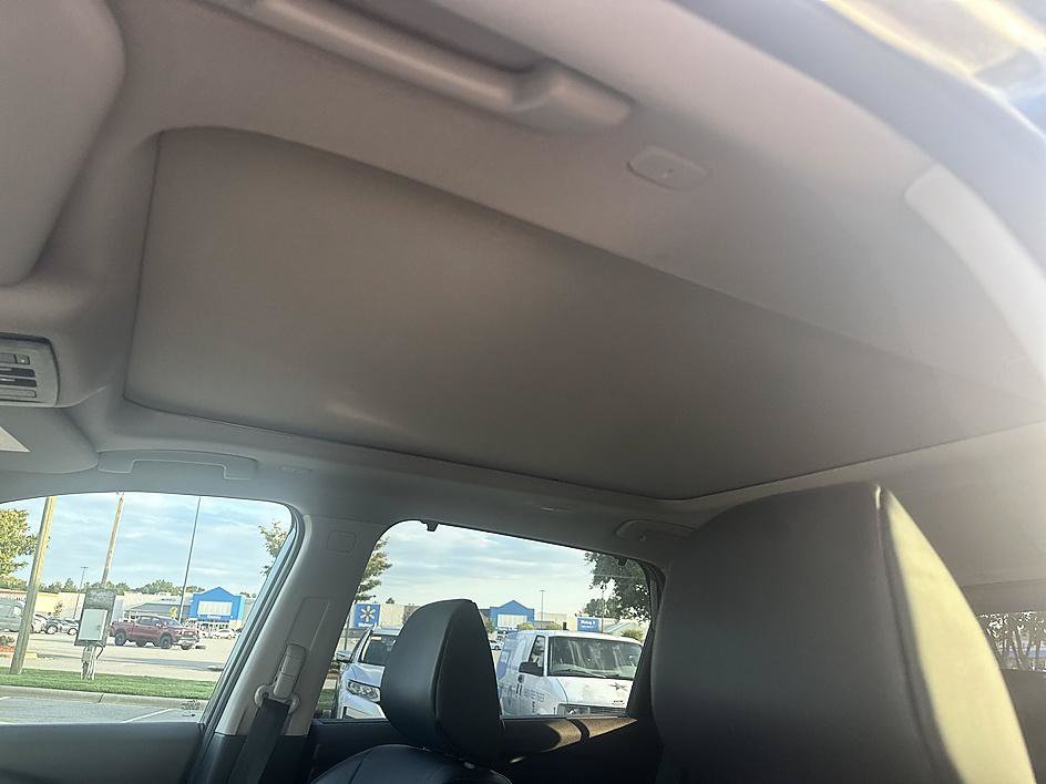 Certified 2023 Nissan Rogue SV w/ SV Premium B Package FWD image 15