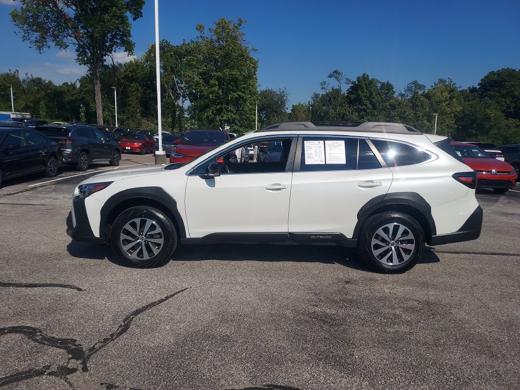 Certified 2024 Subaru Outback Premium AWD/4WD image 5