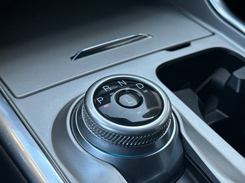 Certified 2022 Ford Explorer XLT w/ Equipment Group 202A image 22