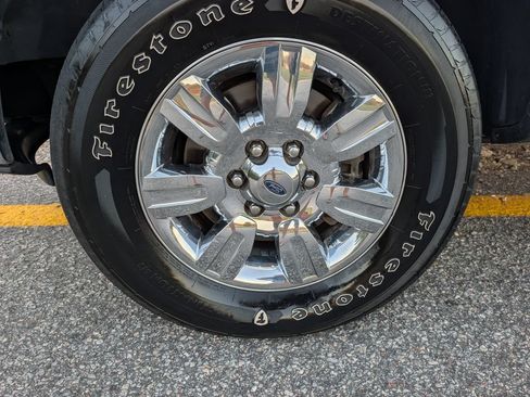 Used 2012 Ford F150 XLT w/ XLT Chrome Pkg AWD/4WD image 8
