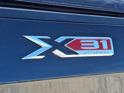 Used 2023 GMC Sierra 1500 SLT w/ SLT Premium Package image 35