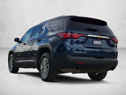 Used 2023 Chevrolet Traverse LT w/ LPO, Floor Liner Package AWD/4WD image 8