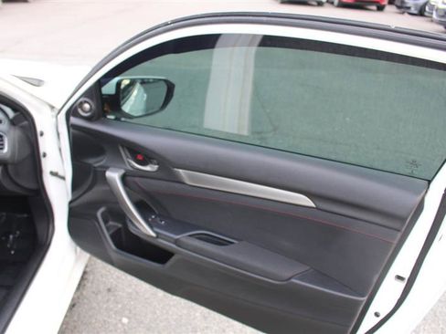 Used 2018 Honda Civic Si image 14