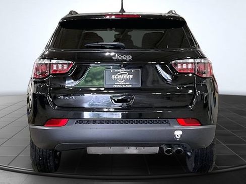 Used 2021 Jeep Compass Latitude AWD/4WD image 4