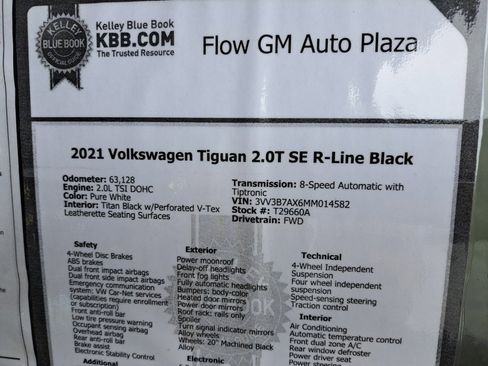 Used 2021 Volkswagen Tiguan SE FWD image 39