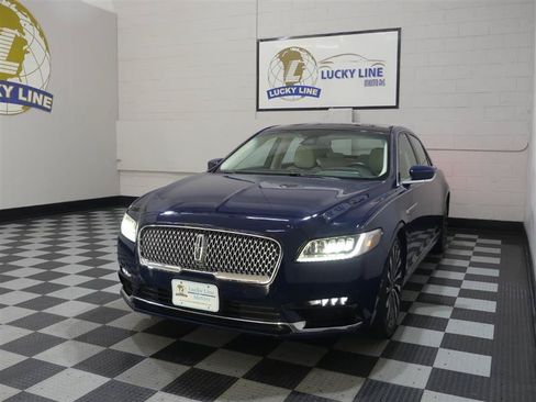 Used 2017 Lincoln Continental Black Label w/ Technology Package AWD/4WD image 4
