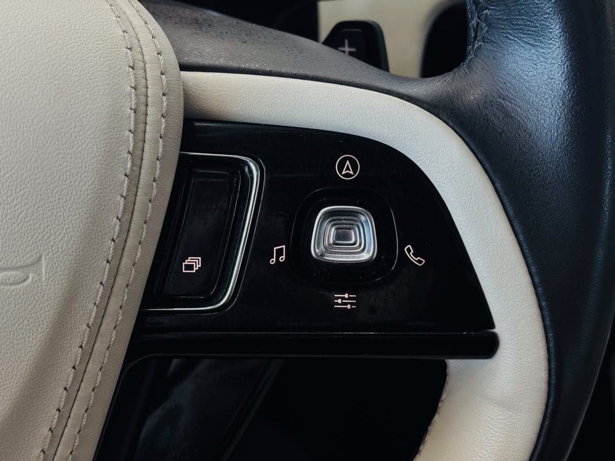 Used 2023 Lincoln Aviator Black Label w/ Dynamic Handling Package AWD/4WD image 55
