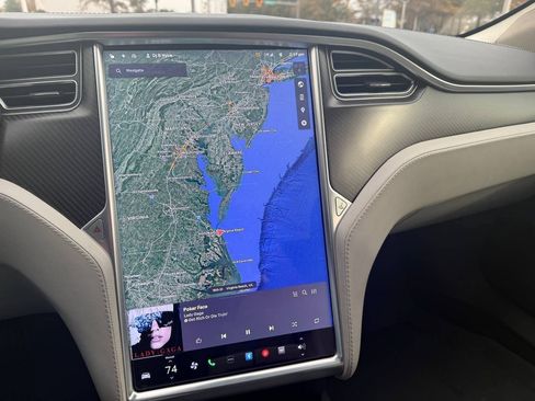Used 2016 Tesla Model S 75 RWD image 16