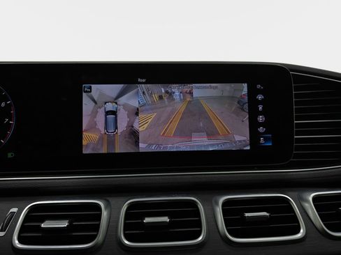 Used 2020 Mercedes-Benz GLE 350 4MATIC image 25