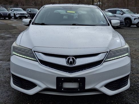 Used 2017 Acura ILX w/ Premium Package image 2