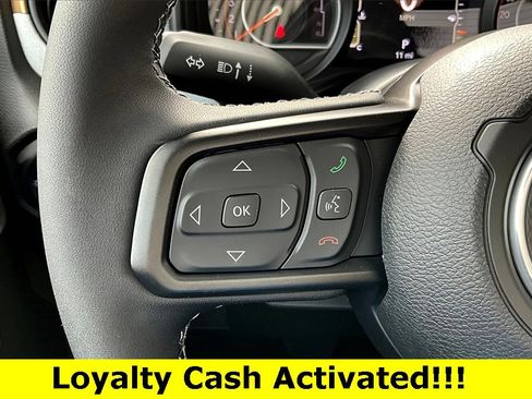 New 2025 Jeep Gladiator Sport image 18