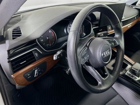 Used 2023 Audi A4 2.0T Premium w/ Convenience Package image 9