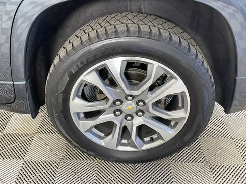 Used 2020 Chevrolet Traverse Premier w/ LPO, Floor Liner Package AWD/4WD image 19