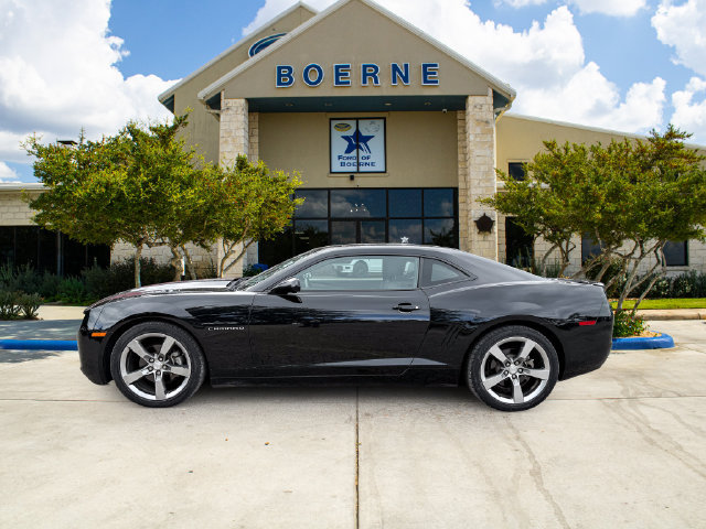 Used 2011 Chevrolet Camaro LT w/ RS Package RWD image 2