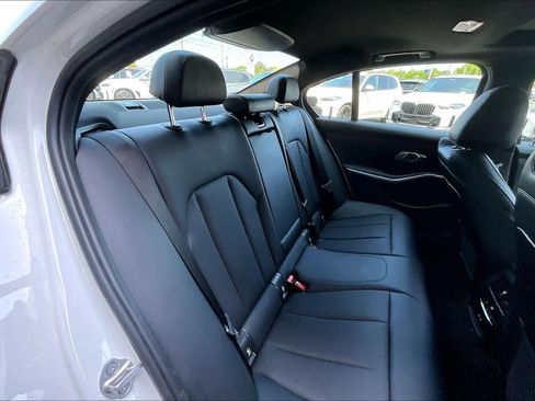 Used 2023 BMW 330i Sedan RWD image 21