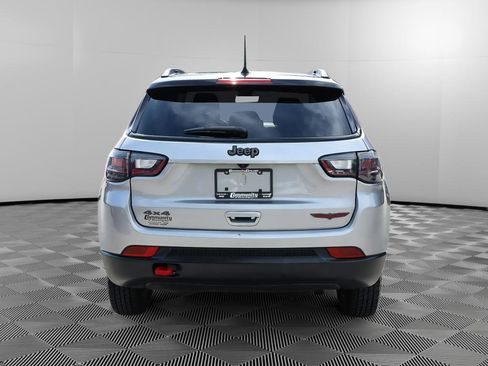 Used 2022 Jeep Compass Trailhawk w/ Trailhawk Elite Group AWD/4WD image 6