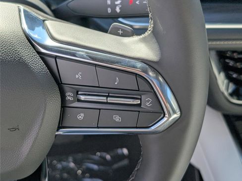 New 2026 Chevrolet Suburban Premier image 25