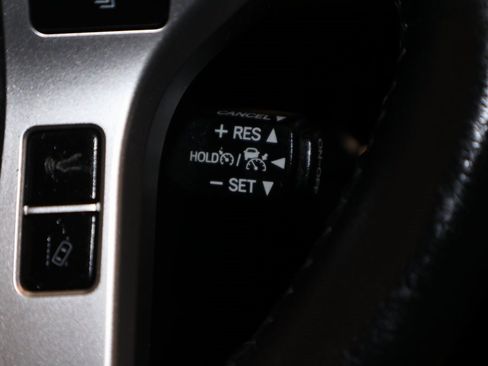 Used 2021 Toyota Tundra Platinum image 26