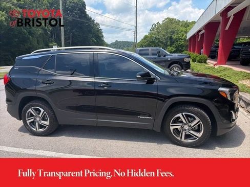 Used 2021 GMC Terrain SLT w/ Infotainment Package II AWD/4WD image 15