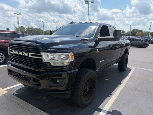 Used 2020 RAM 2500 Big Horn w/ Level 1 Equipment Group AWD/4WD image 2