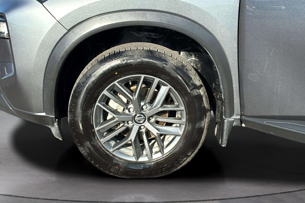 Used 2021 Nissan Rogue S FWD image 27