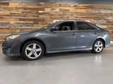 Used 2012 Toyota Camry SE image 3