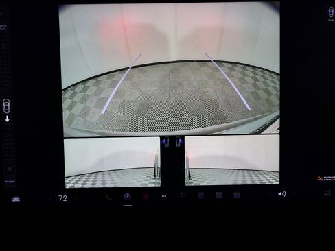 Used 2025 Tesla Model S Plaid image 32