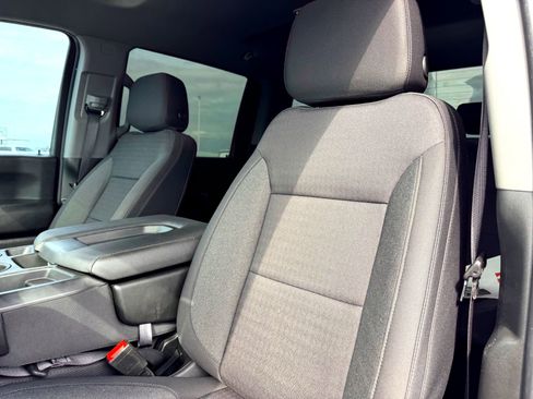 Used 2024 Chevrolet Silverado 2500 Custom w/ Custom Value Package AWD/4WD image 13