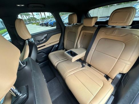 Used 2023 Lincoln Corsair Reserve FWD image 30