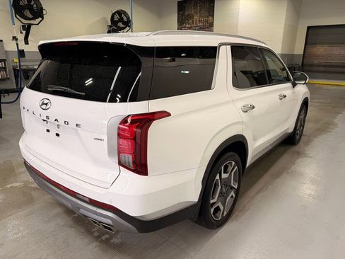 Used 2023 Hyundai Palisade SEL w/ Premium Package image 6