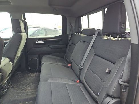 Used 2023 Chevrolet Silverado 1500 LT image 23