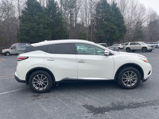 Used 2017 Nissan Murano SL video 2