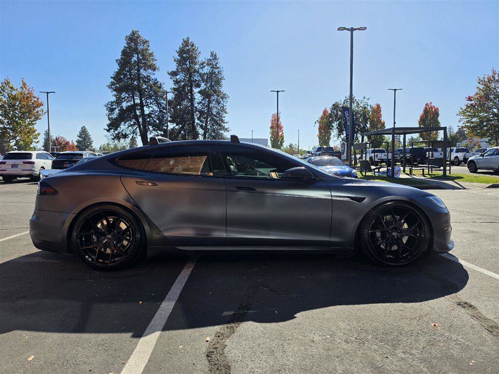 Used 2022 Tesla Model S Plaid AWD/4WD image 8